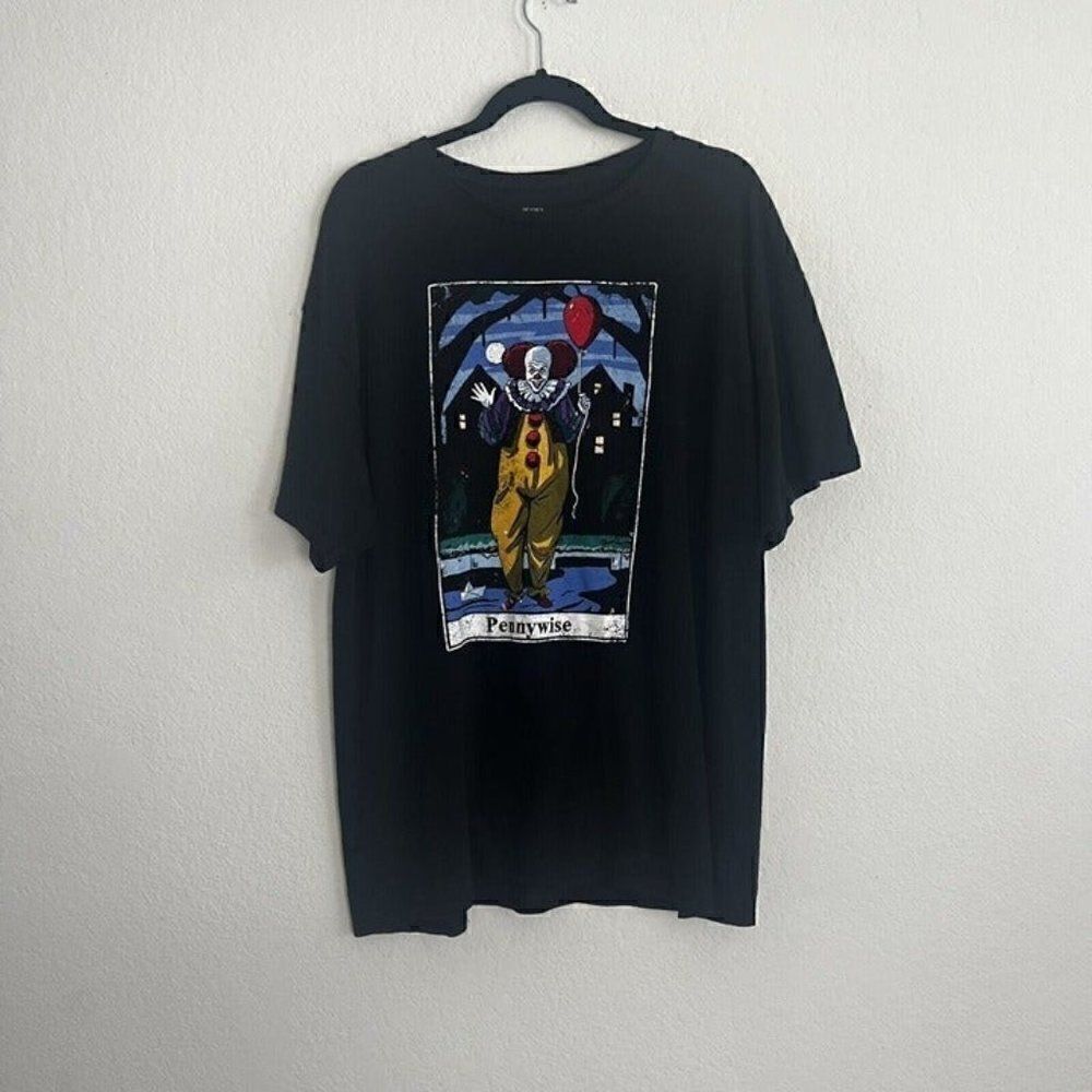 IT Pennywise Mens Short Sleeve Black Crewneck T-Shirt Clown Halloween Horror XL